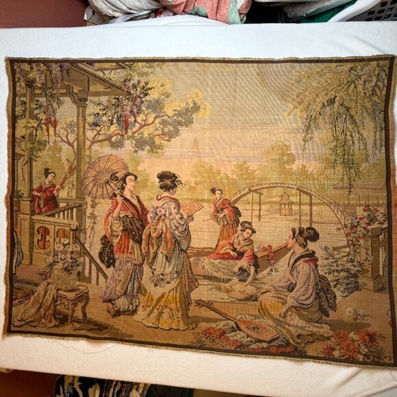 Large Vintage Asian Tapestry with Elegant Figures 40"x55" #726 - Picture 2 of 6
